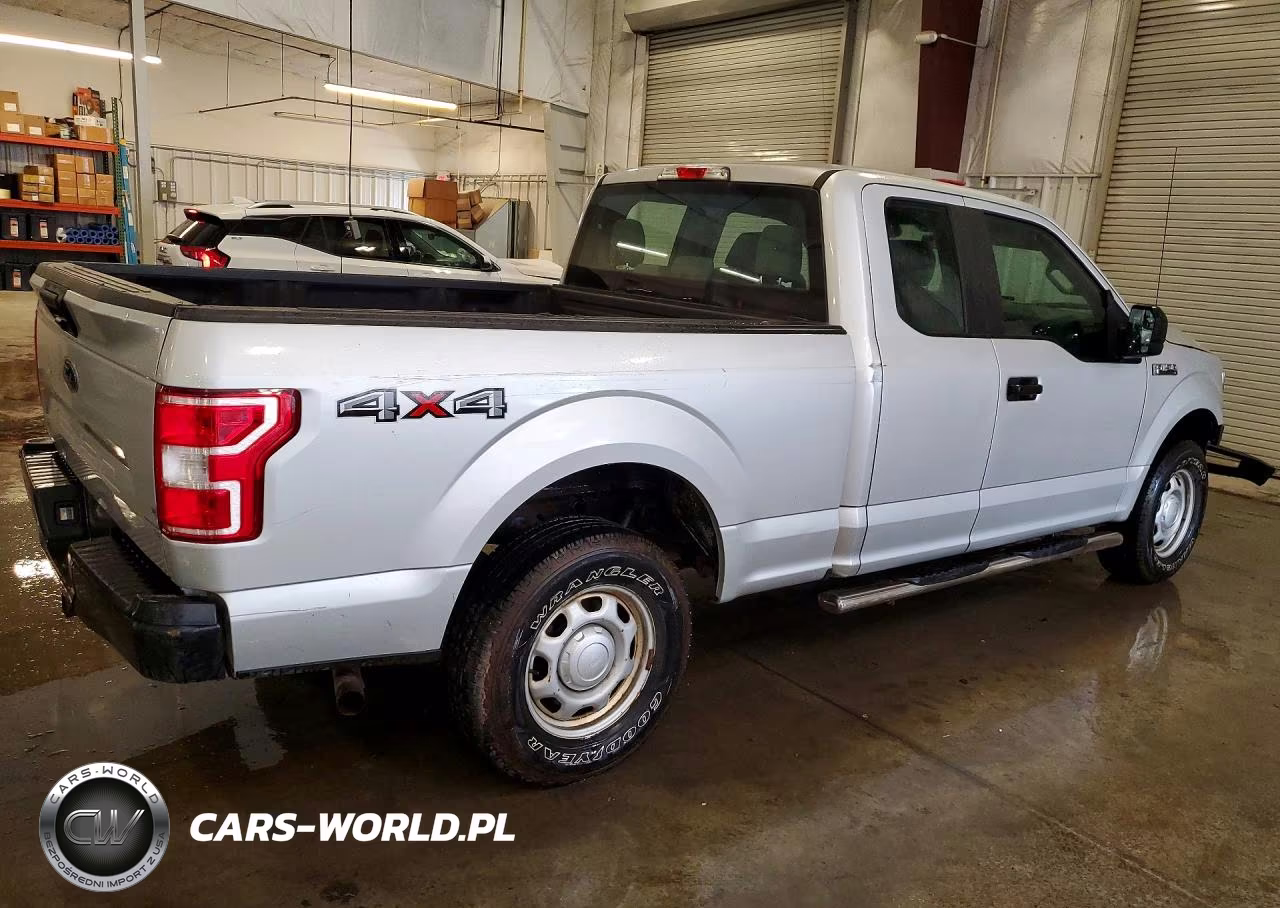 2018 Ford F150 Super Cab VIN:1FTEX1EB8JKC63991 - 3