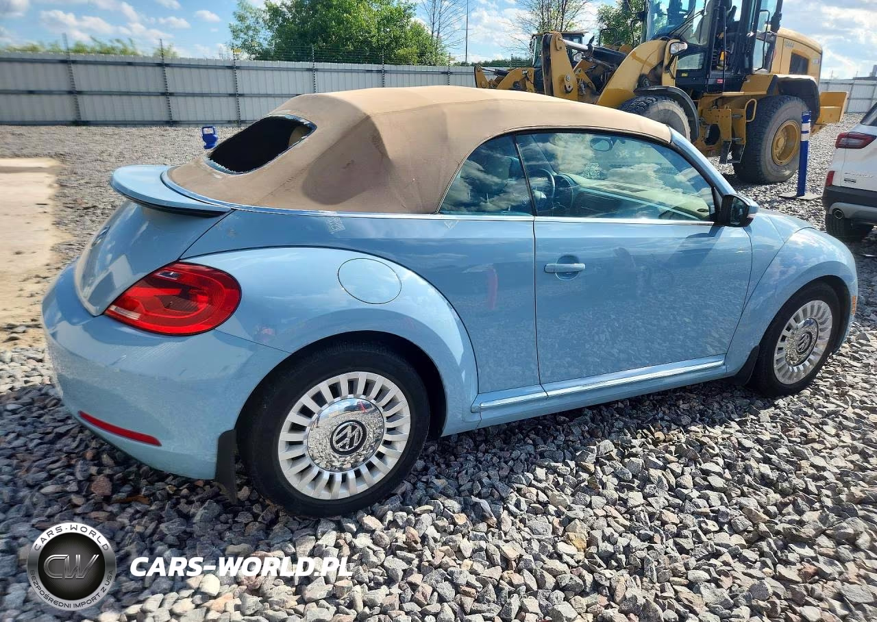 2014 Volkswagen Beetle VIN:3VW5X7AT1EM805672 - 3