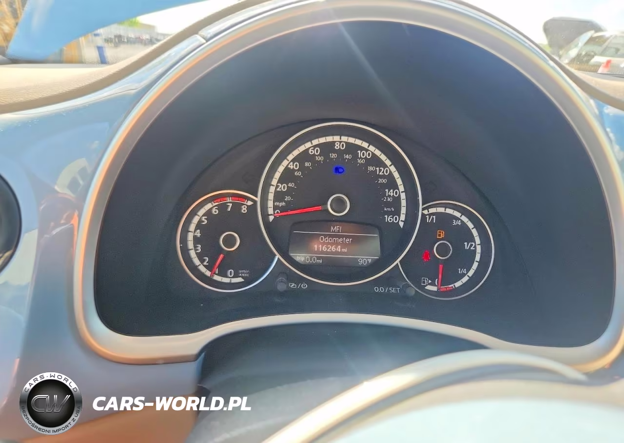 2014 Volkswagen Beetle VIN:3VW5X7AT1EM805672 - 9