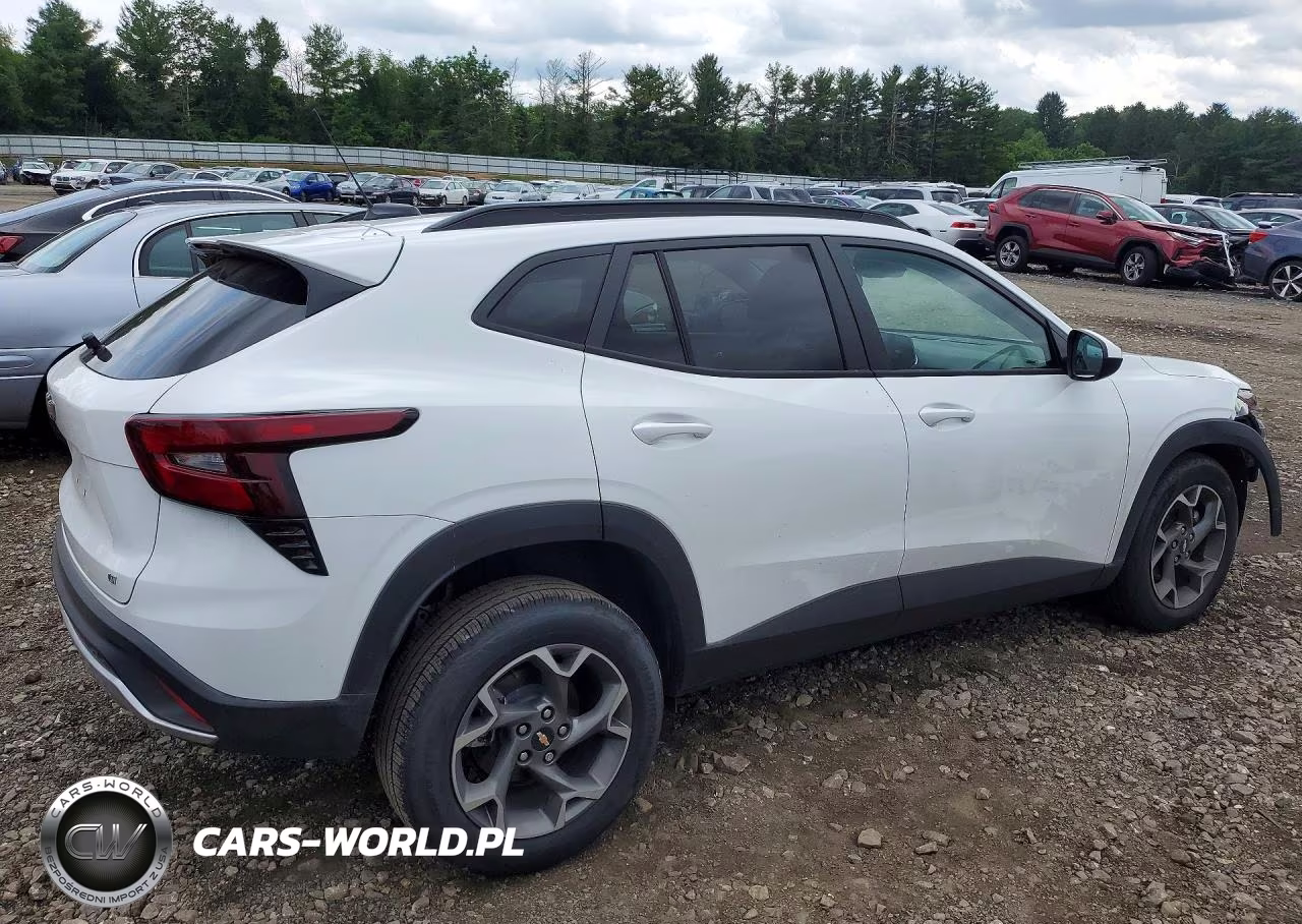 2026 Chevrolet Trax 1Lt VIN:KL77LHEP1TC090768 - 3