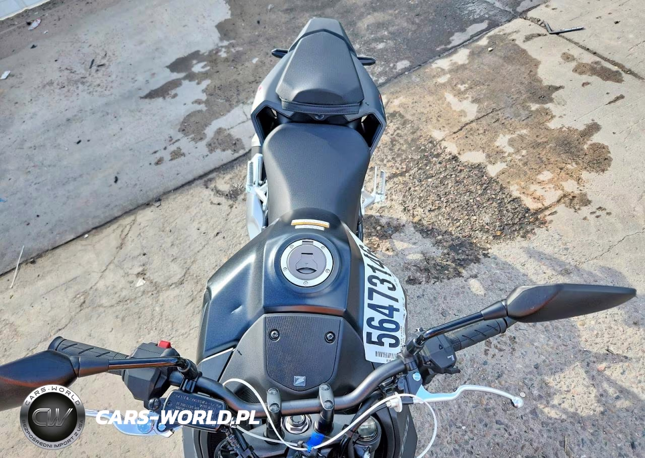 2025 Honda Cb750 A VIN:JH2RH2406SK003098 - 5