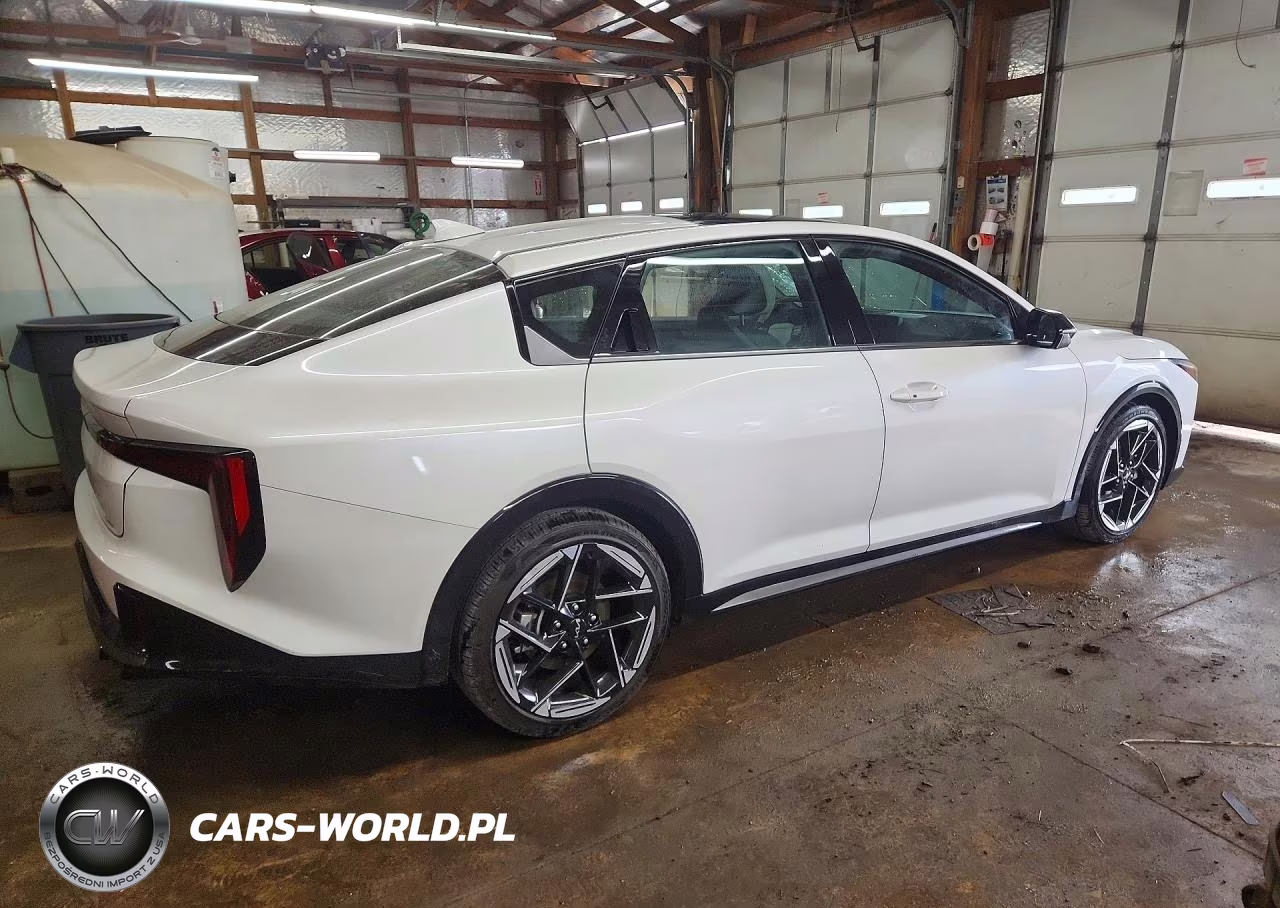 2025 Kia K4 Gt Line VIN:3KPFW4DE9SE122369 - 3
