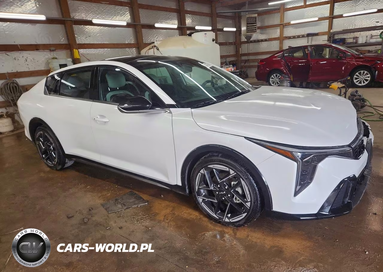 2025 Kia K4 Gt Line VIN:3KPFW4DE9SE122369 - 4