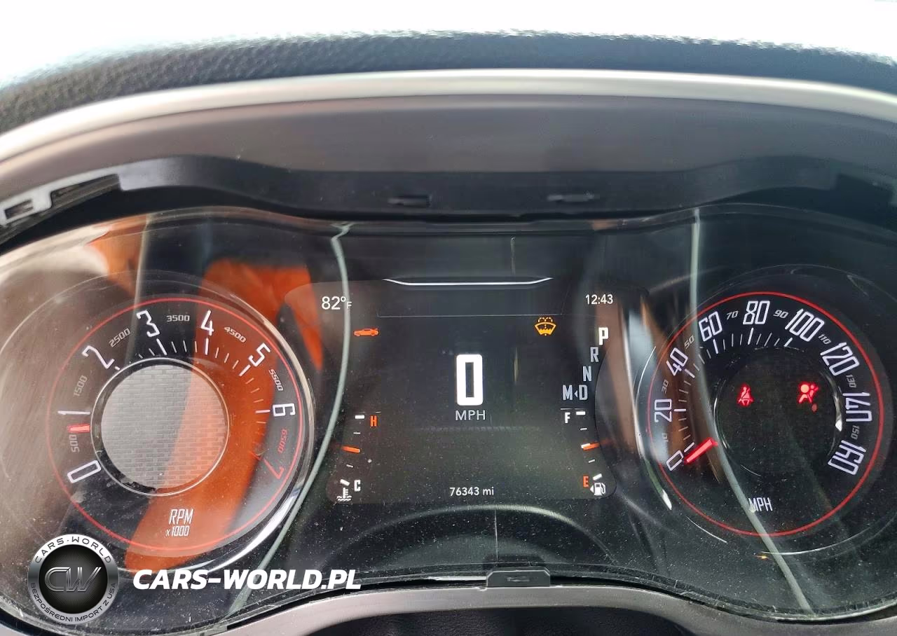2022 Dodge Challenger Sxt VIN:2C3CDZAG9NH257344 - 9