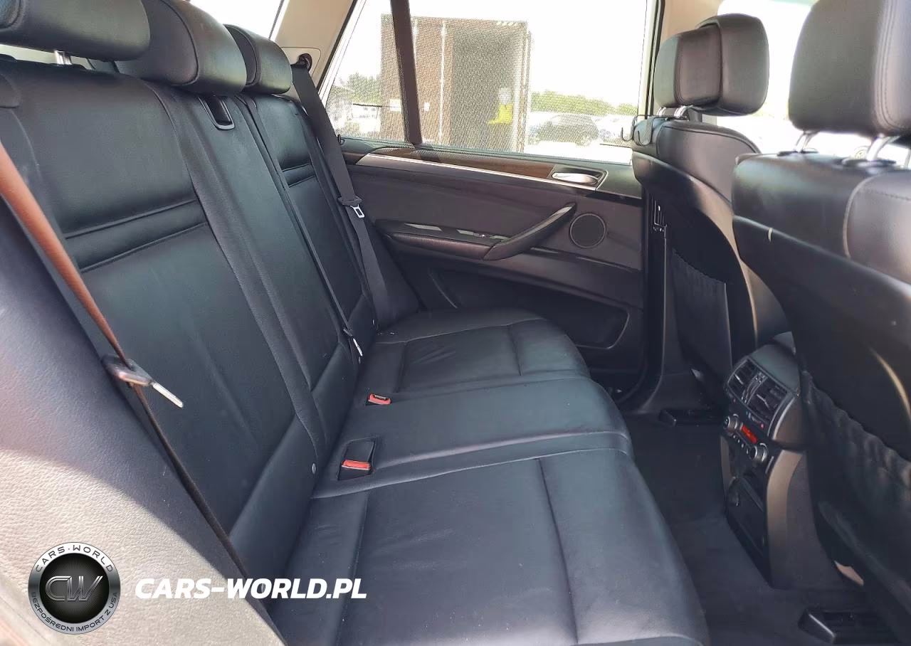 2013 BMW X5 xDrive35I VIN:5UXZV4C53D0E11522 - 11