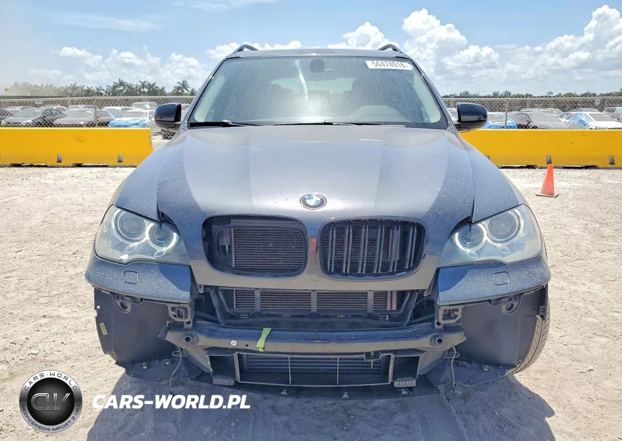 2013 BMW X5 xDrive35I VIN:5UXZV4C53D0E11522 - 5