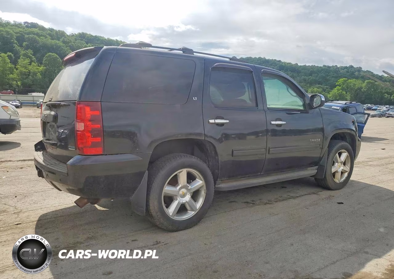 2011 Chevrolet Tahoe K1500 Lt VIN:1GNSKBE07BR292341 - 3