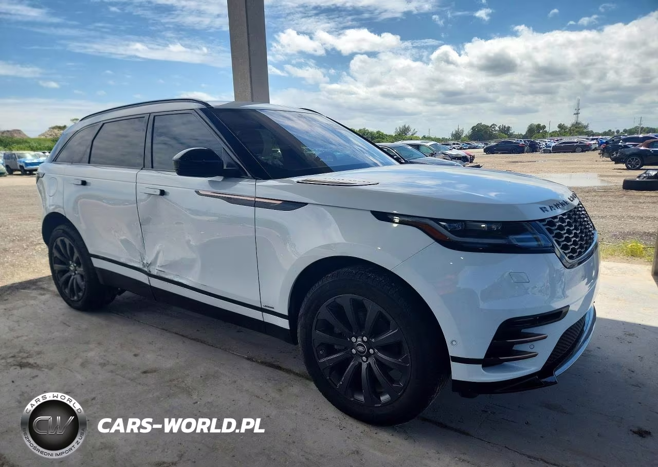2018 Land Rover Range Rover Velar R-Dynamic Se VIN:SALYL2RX8JA753575 - 4