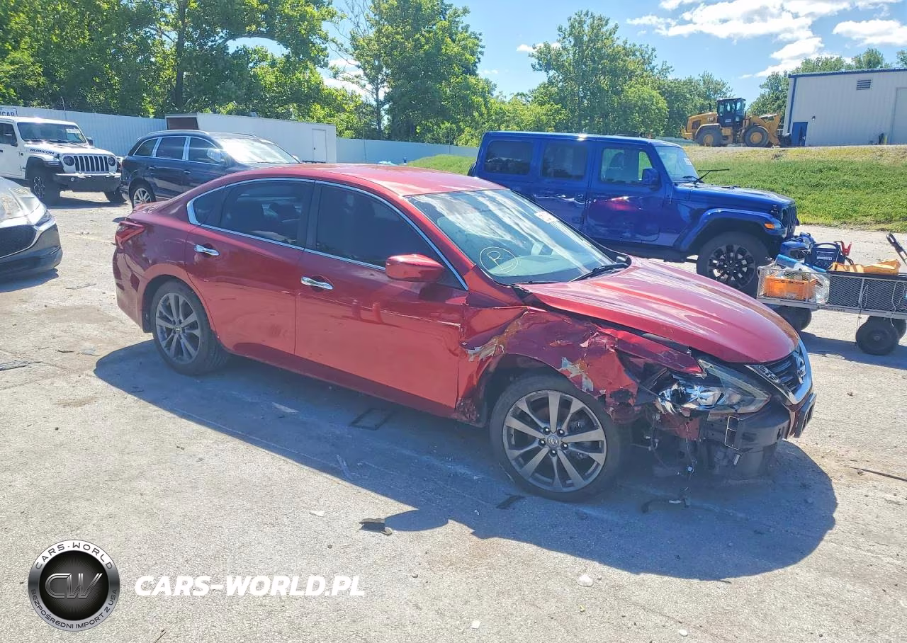 2018 Nissan Altima 2.5 VIN:1N4AL3AP0JC287936 - 4