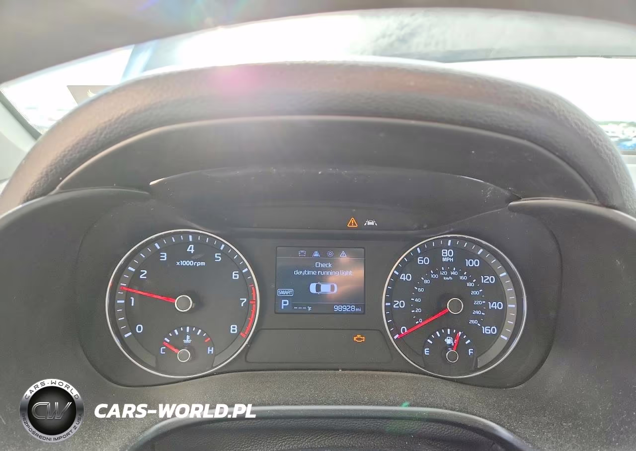 2021 Kia Forte Lxs VIN:3KPF24AD4ME359443 - 9
