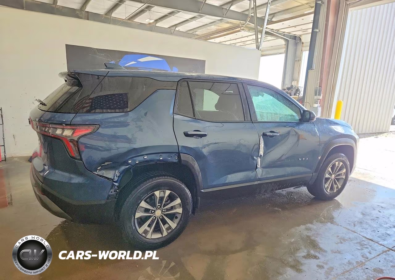 2026 Chevrolet Equinox Lt VIN:3GNAXPEG2TL209429 - 3