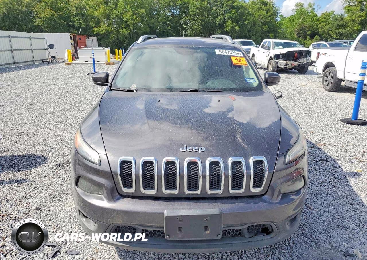 2015 Jeep Cherokee Latitude VIN:1C4PJLCB1FW670981 - 5