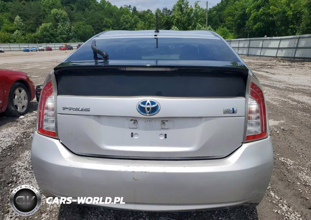2012 Toyota Prius Two VIN:JTDKN3DU4C5420361 - 6
