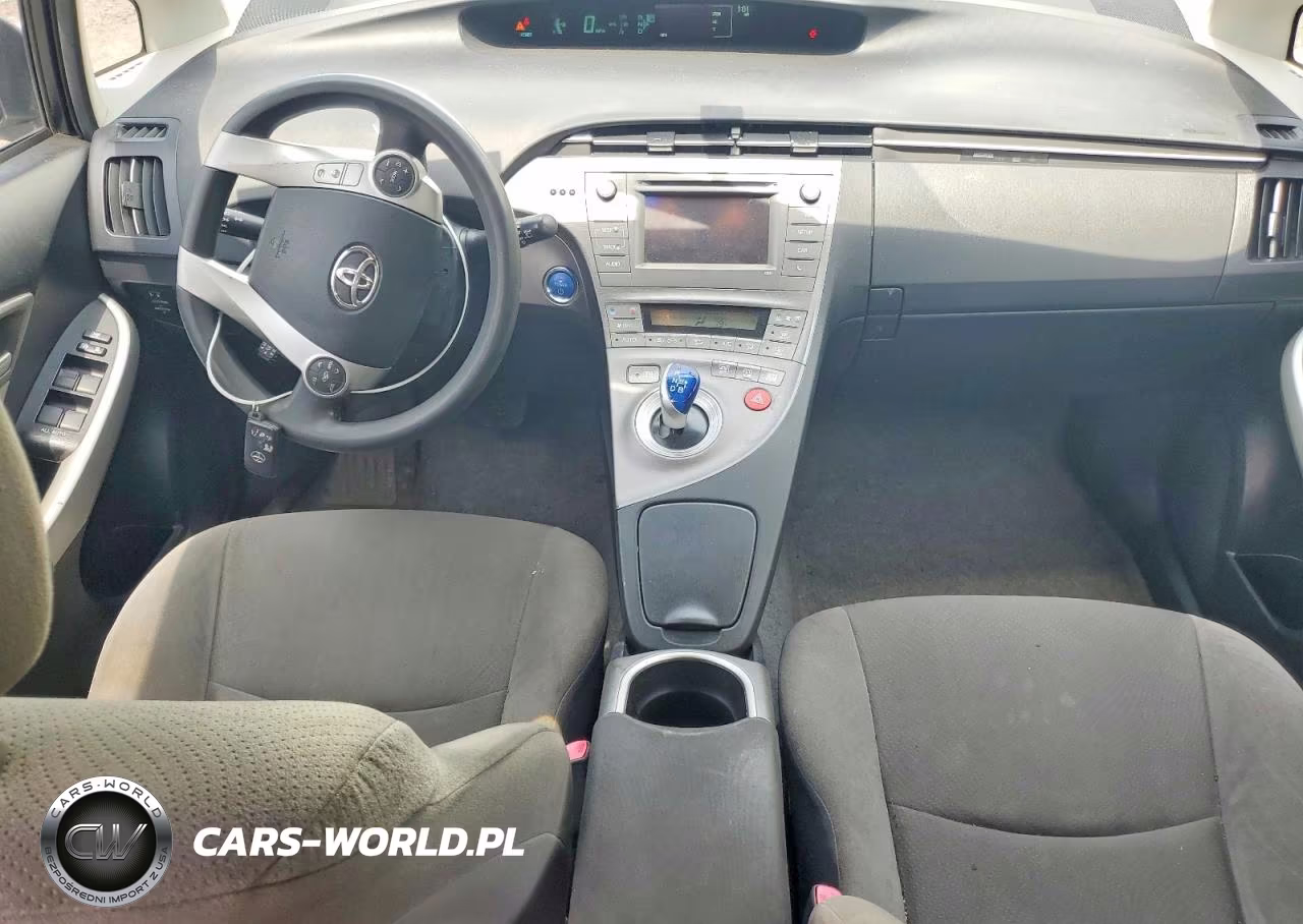 2012 Toyota Prius Two VIN:JTDKN3DU4C5420361 - 8