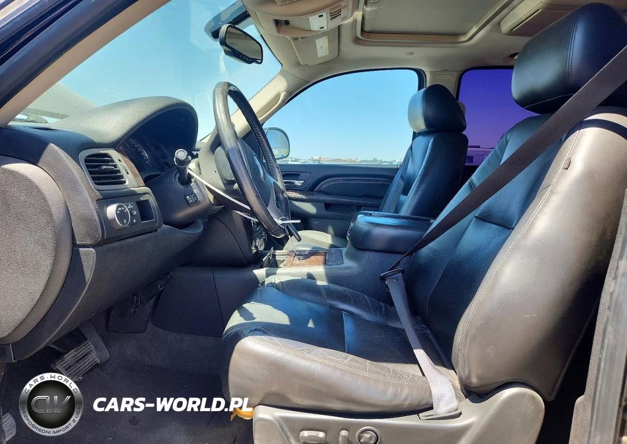 2010 GMC Yukon Denali VIN:1GKUKEEF0AR178255 - 7