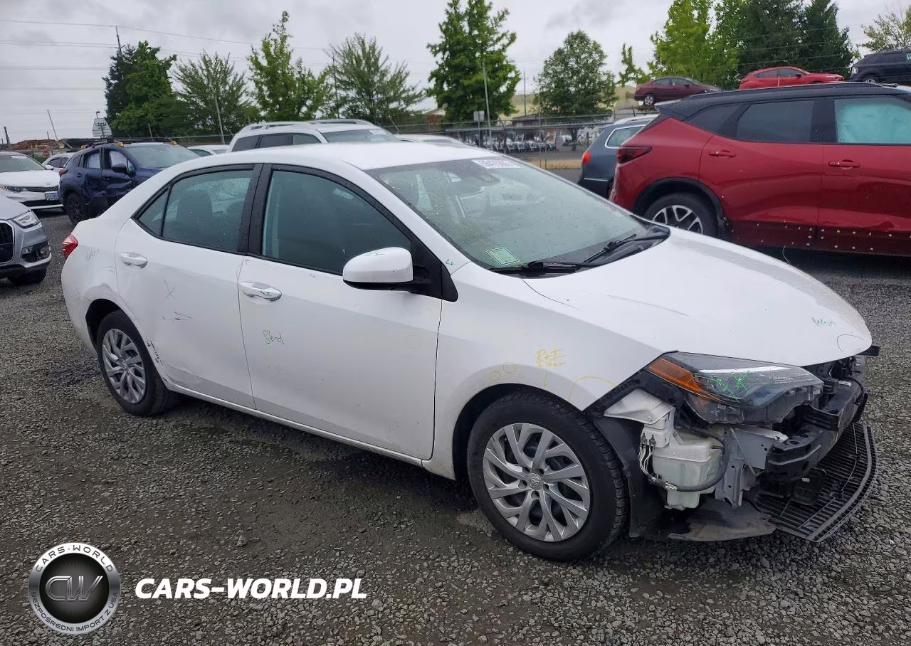 2019 Toyota Corolla Le VIN:2T1BURHE8KC243534 - 4