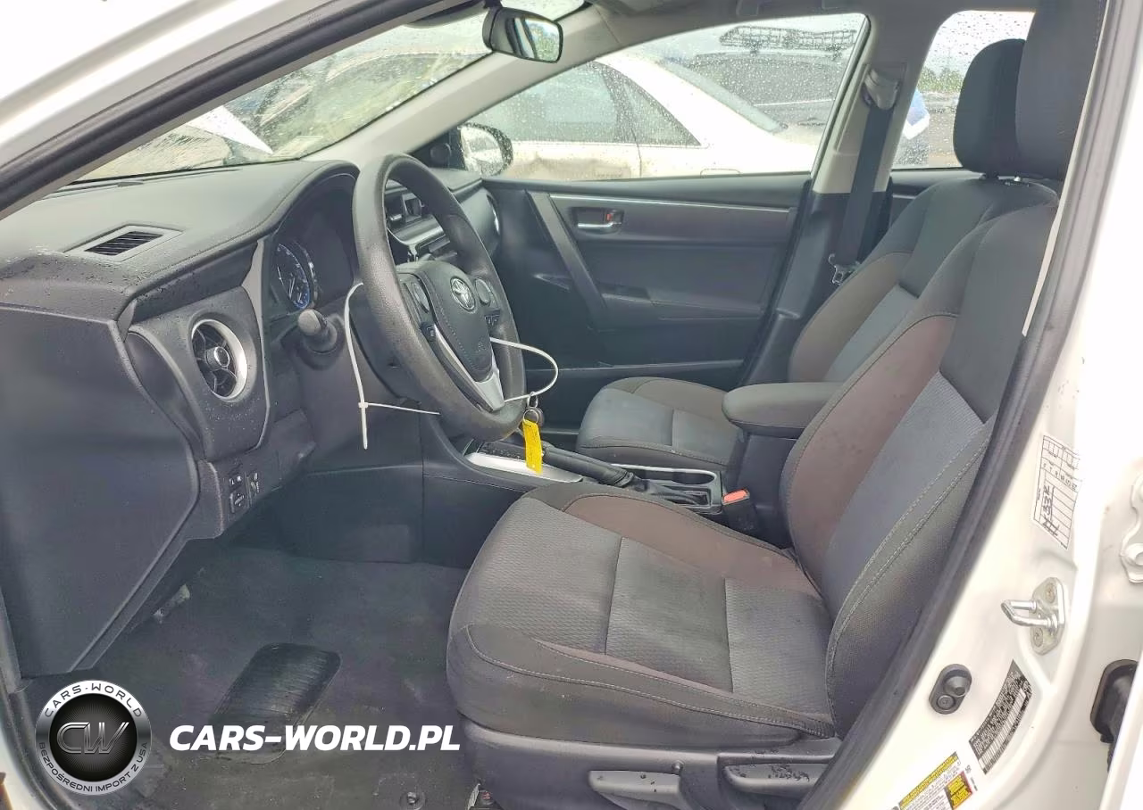 2019 Toyota Corolla Le VIN:2T1BURHE8KC243534 - 7