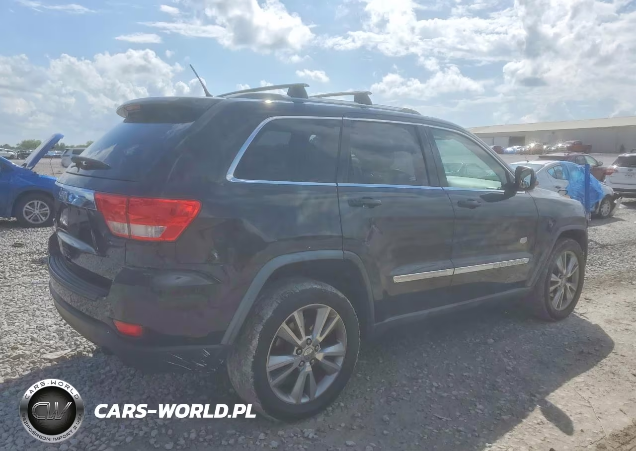 2011 Jeep Grand Cherokee Laredo VIN:1J4RR4GG6BC675337 - 3