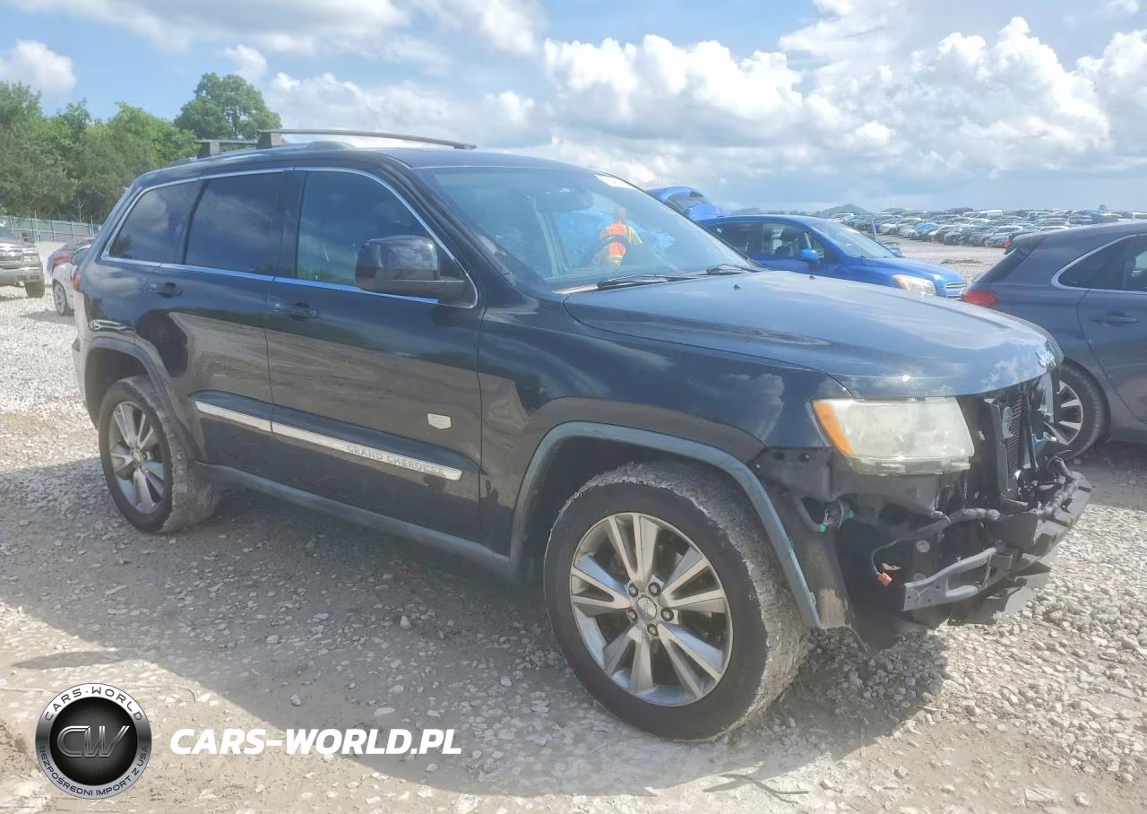 2011 Jeep Grand Cherokee Laredo VIN:1J4RR4GG6BC675337 - 4