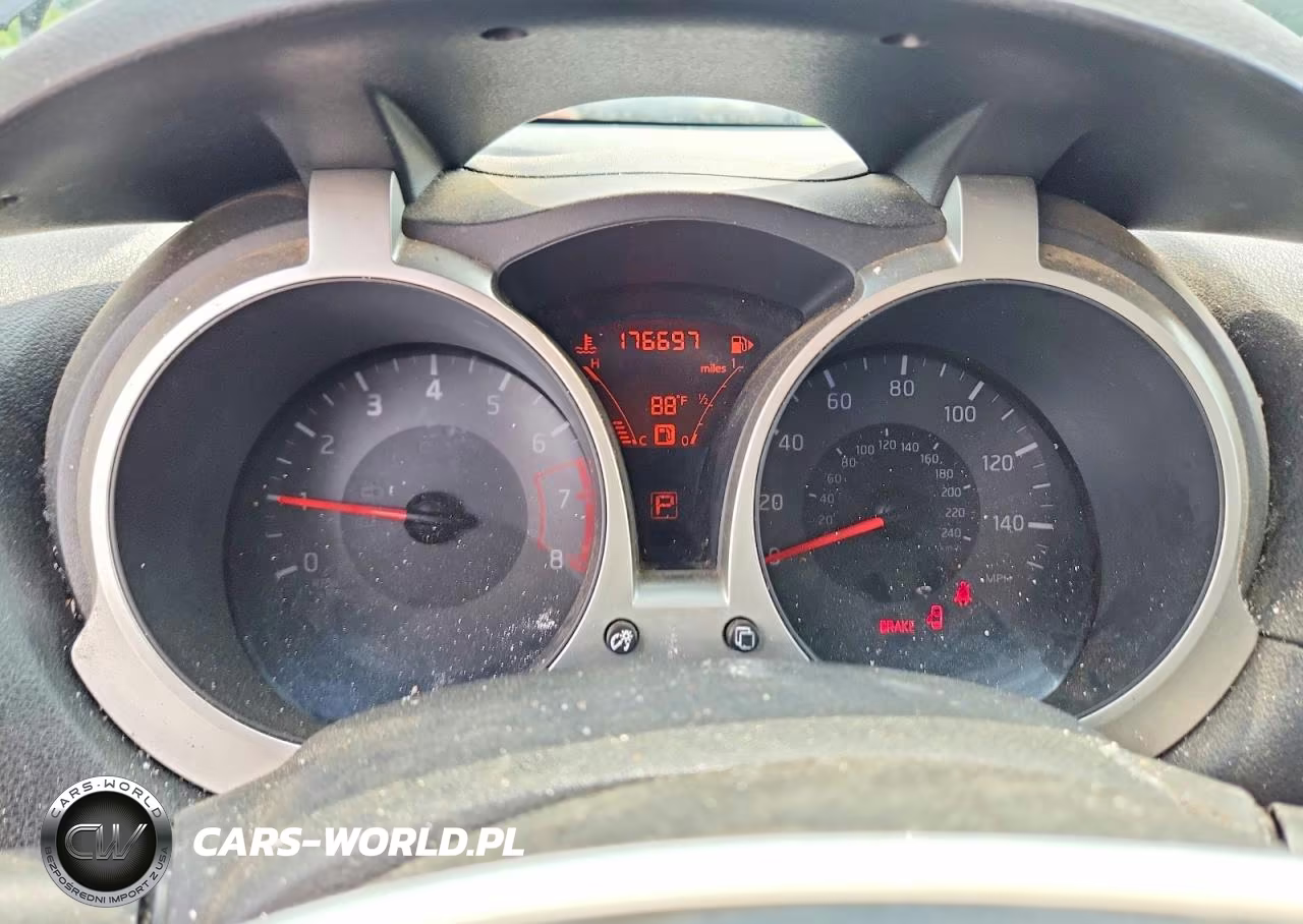 2014 Nissan Juke S VIN:JN8AF5MVXET484534 - 9