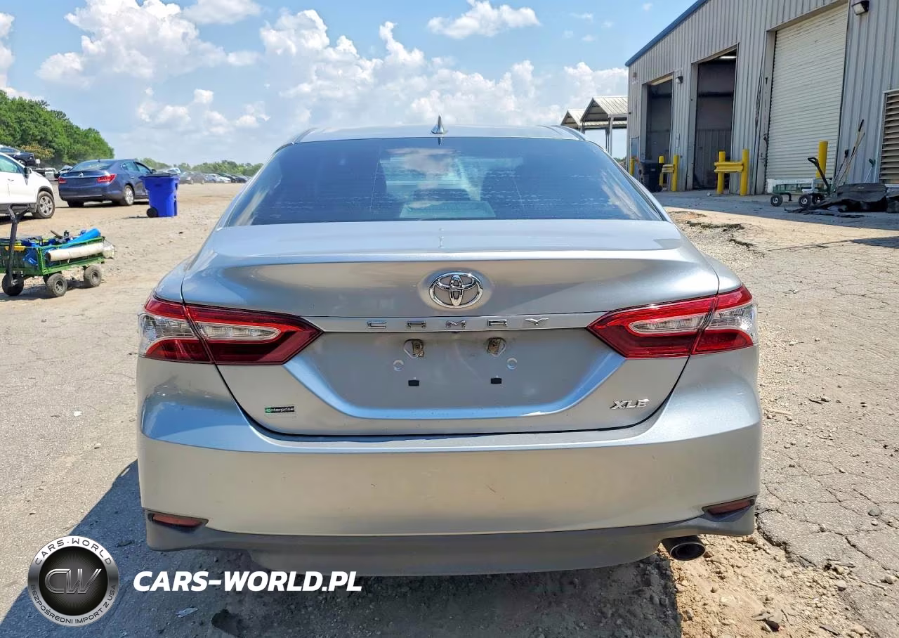 2020 Toyota Camry Xle VIN:4T1F11AK4LU885986 - 6