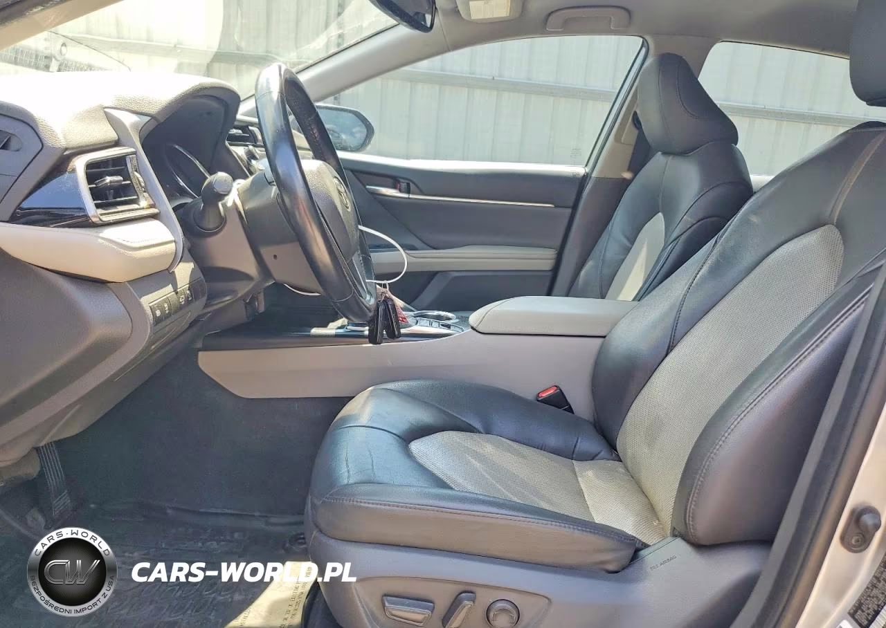 2020 Toyota Camry Xle VIN:4T1F11AK4LU885986 - 7