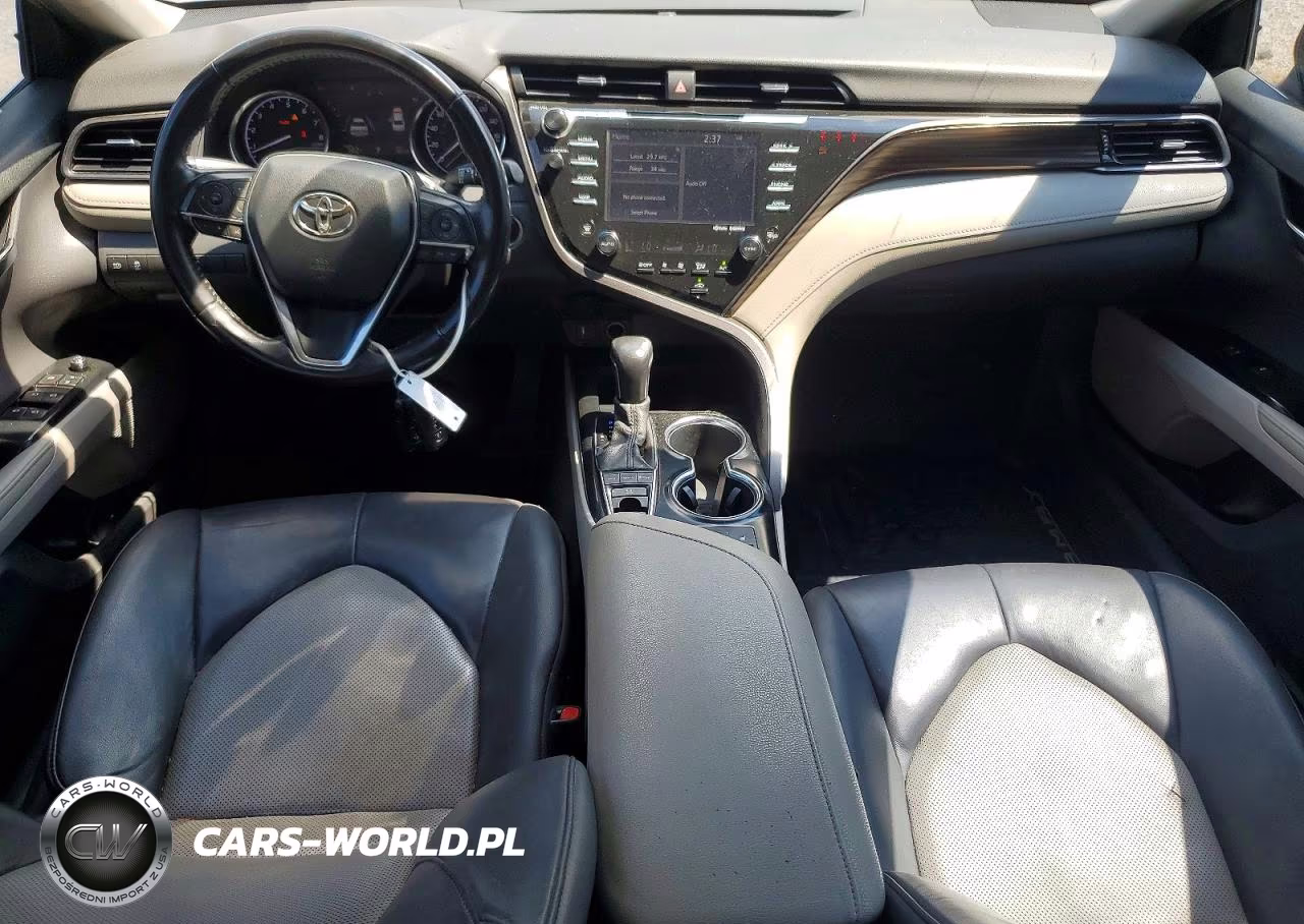 2020 Toyota Camry Xle VIN:4T1F11AK4LU885986 - 8