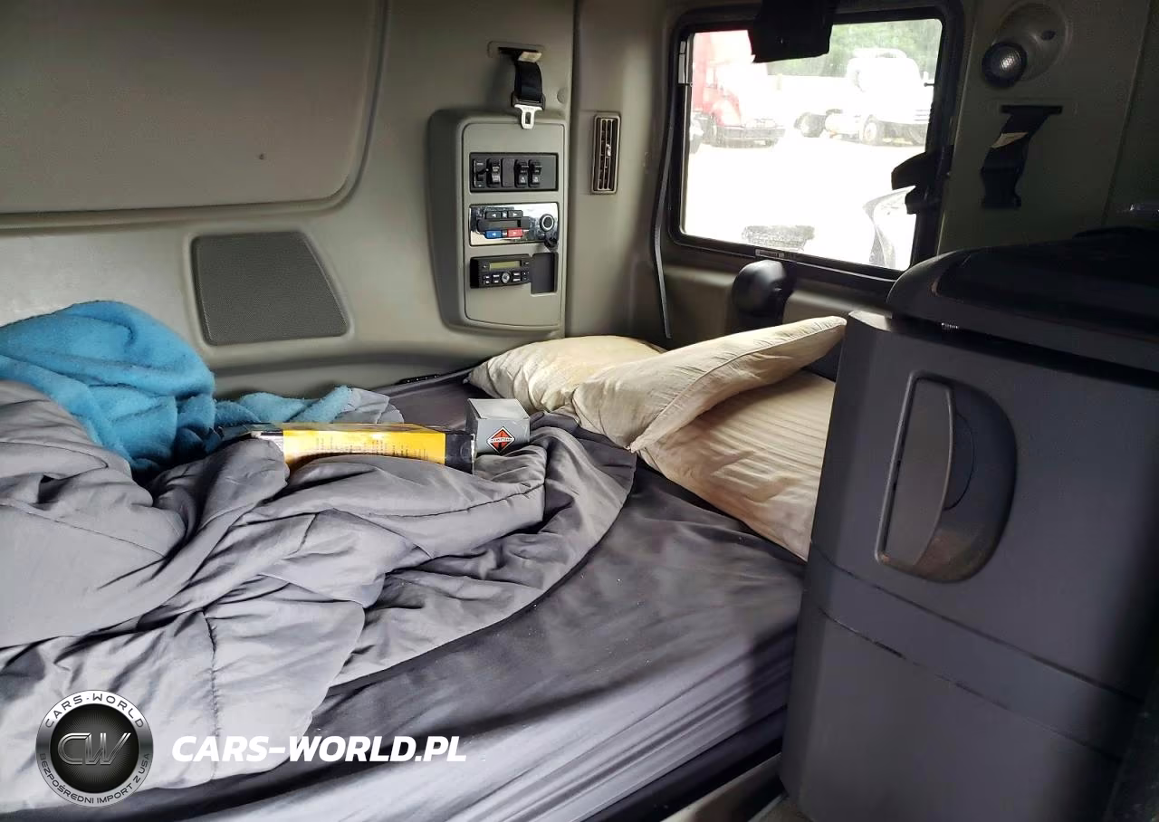 2015 International Lf687 Semi Truck VIN:3HSDJSNR2FN570820 - 6