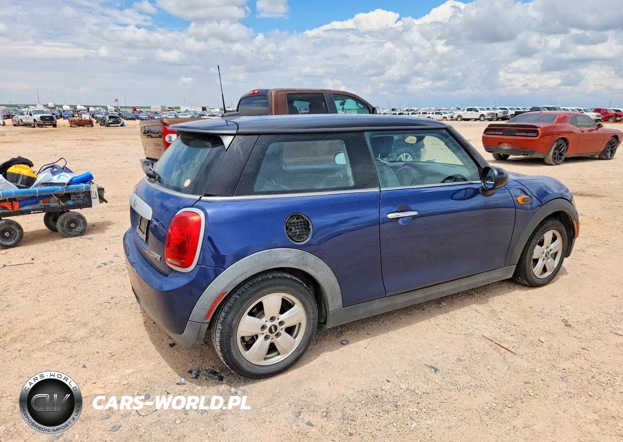 2015 Mini Cooper VIN:WMWXM5C58F3A58159 - 3