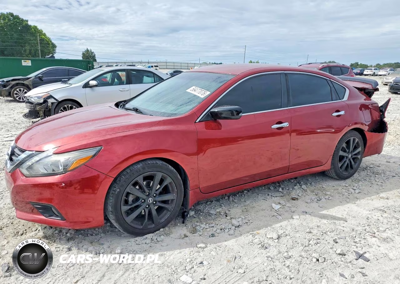 2017 Nissan Altima 2.5 Sr – zdjęcie 1 z 12