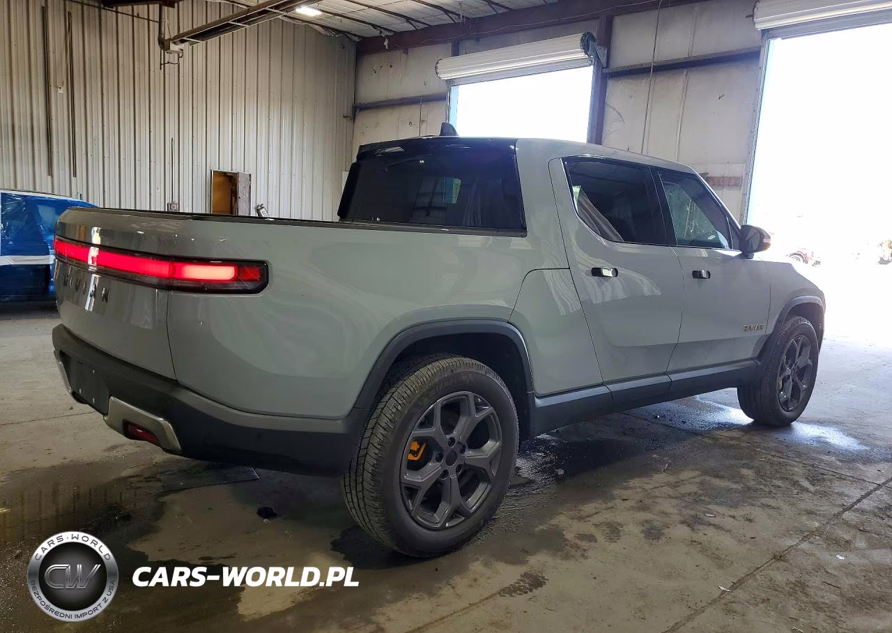 2022 Rivian R1T Launch Edition VIN:7FCTGAALXNN010417 - 3