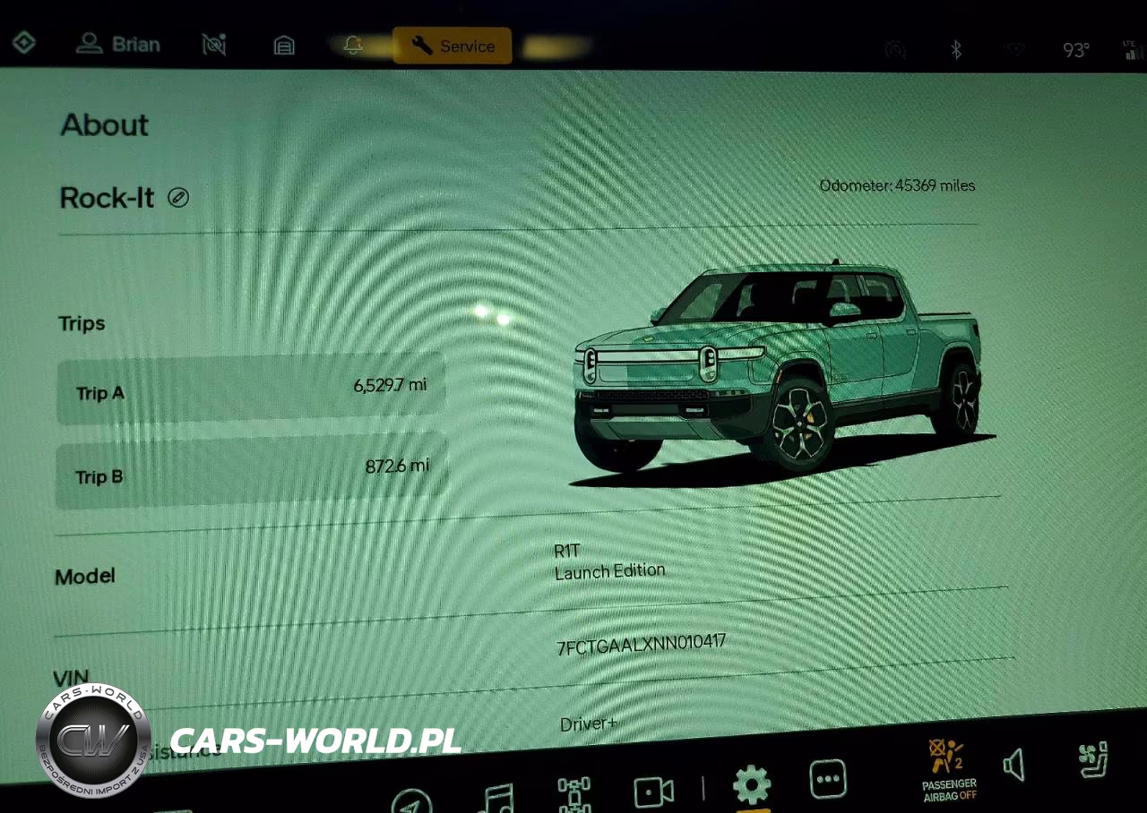 2022 Rivian R1T Launch Edition VIN:7FCTGAALXNN010417 - 9