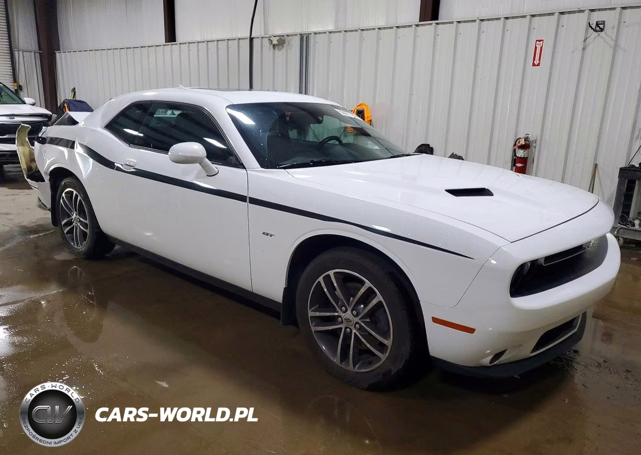 2018 Dodge Challenger Gt VIN:2C3CDZGG5JH288981 - 4