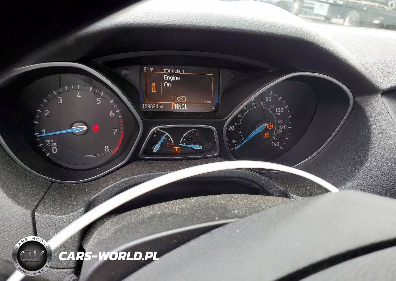 2018 Ford Focus Se VIN:1FADP3F24JL202885 - 9
