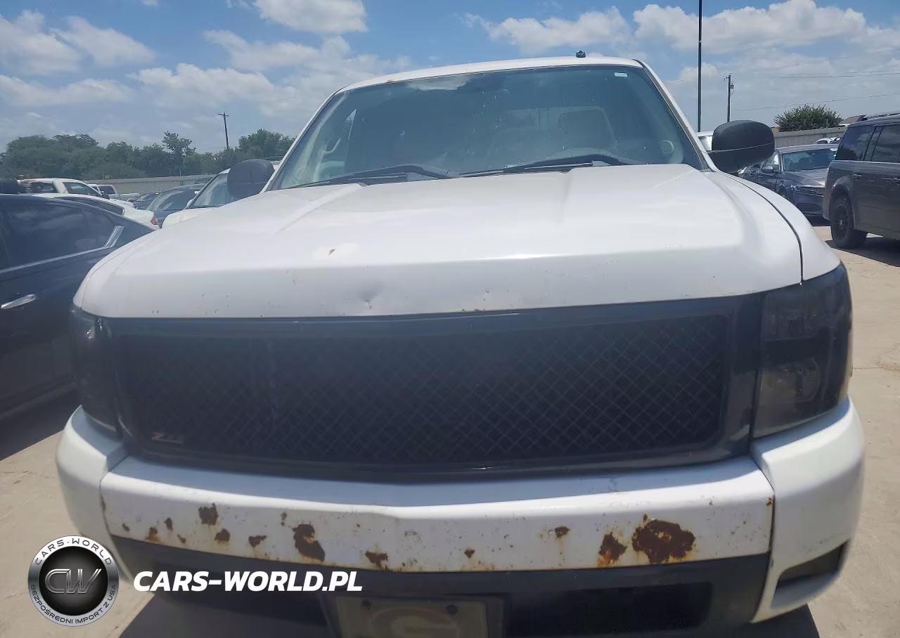 2008 Chevrolet Silverado K1500 VIN:2GCEK13M281132293 - 5