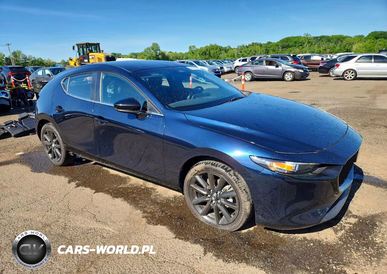 2025 Mazda 3 Select Sport VIN:JM1BPAKM9S1773220 - 4