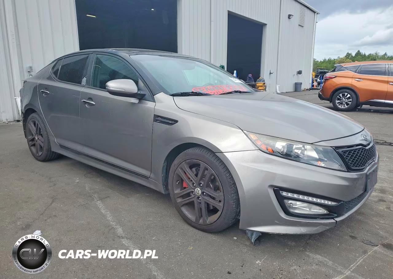 2013 Kia Optima Sx VIN:5XXGR4A64DG180005 - 4