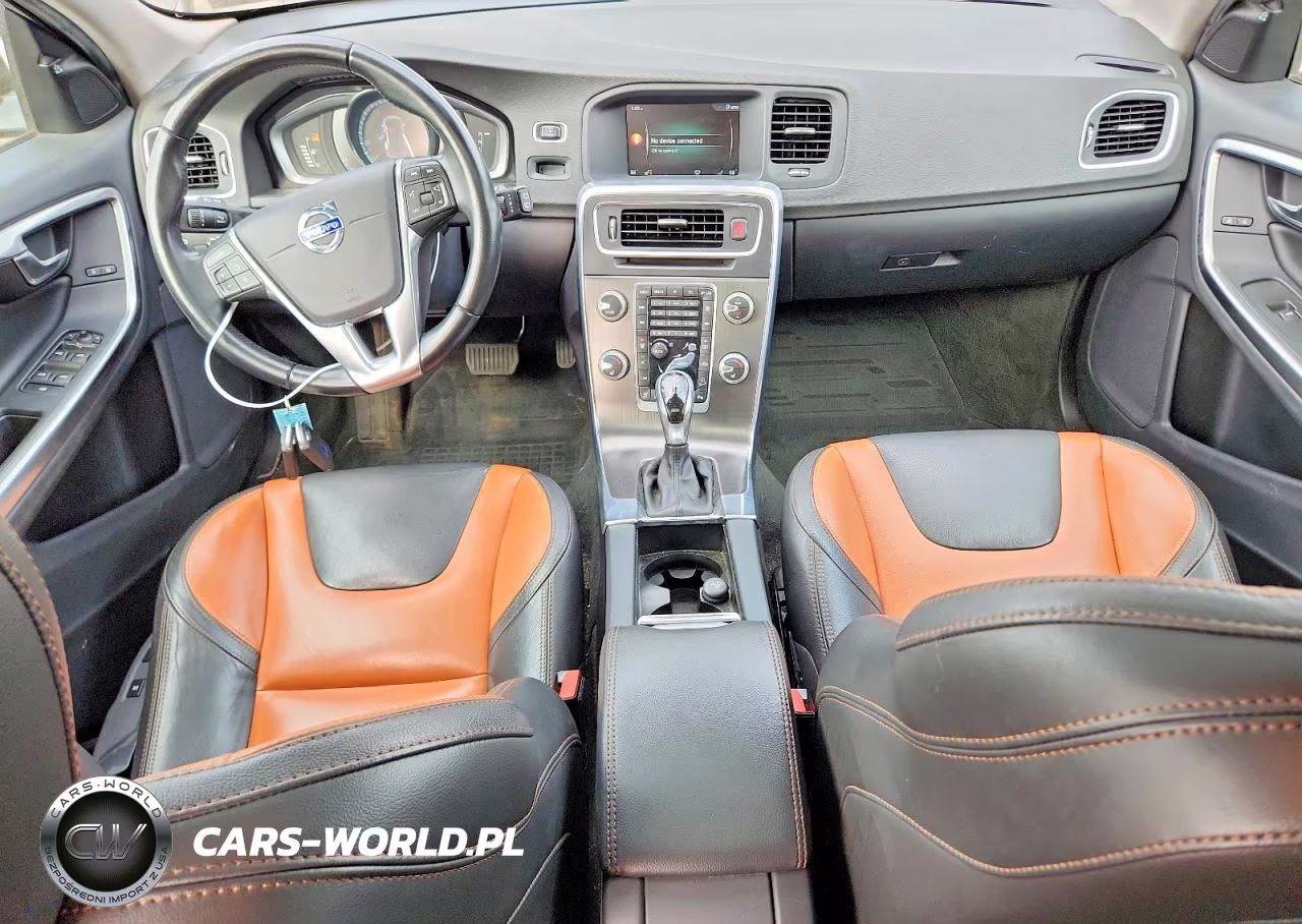2016 Volvo V60 Cross Country Premier VIN:YV4612HKXG1018774 - 8