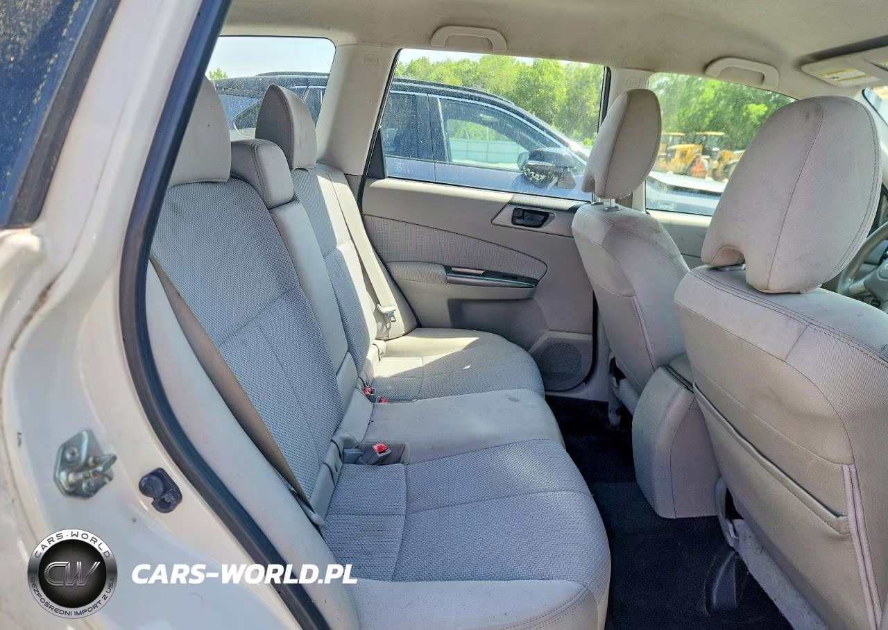 2011 Subaru Forester 2.5X VIN:JF2SHABC3BH737181 - 11
