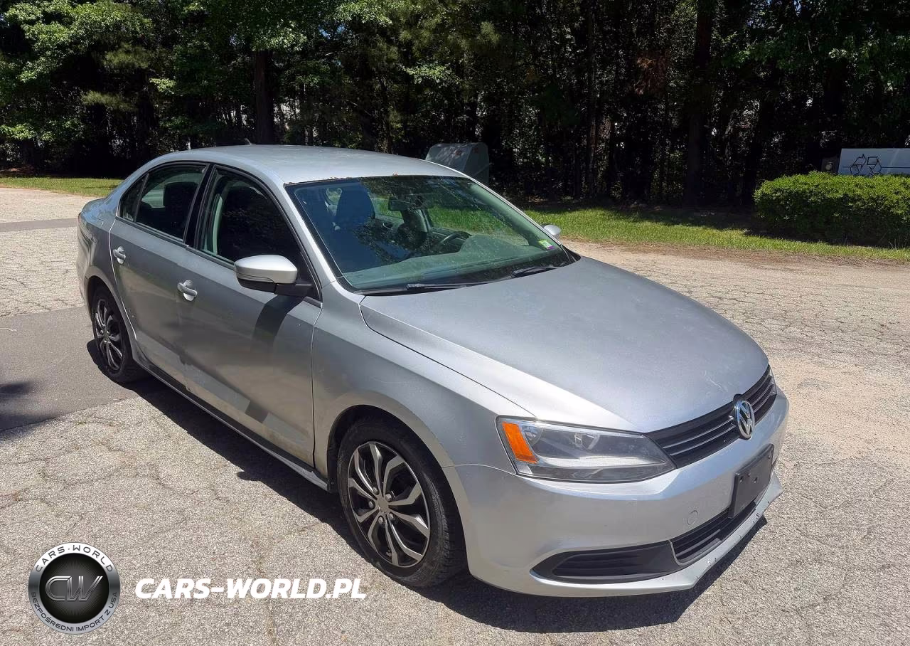 2013 Volkswagen Jetta Se – zdjęcie 1 z 10