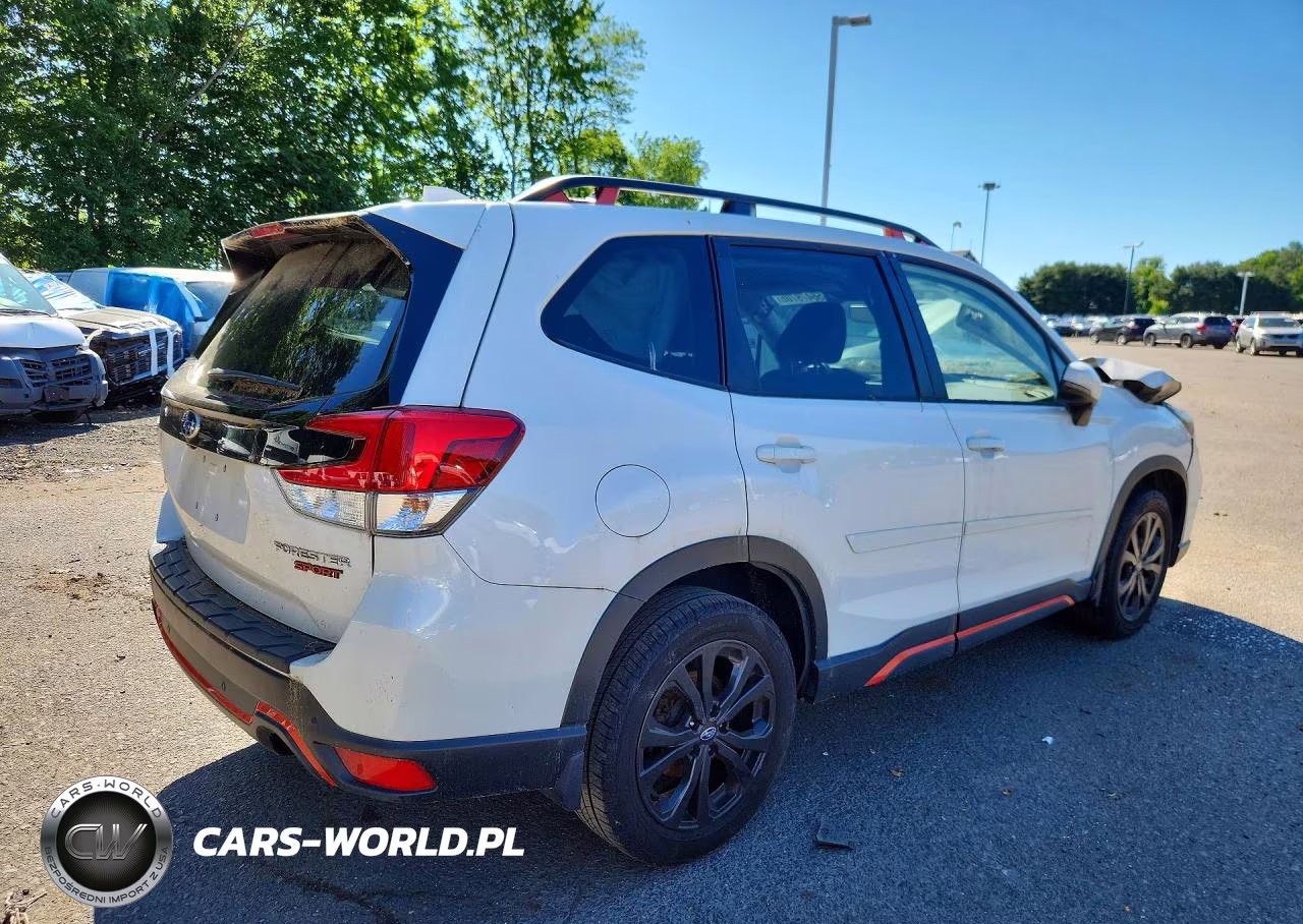 2021 Subaru Forester Sport VIN:JF2SKARC3MH493736 - 3