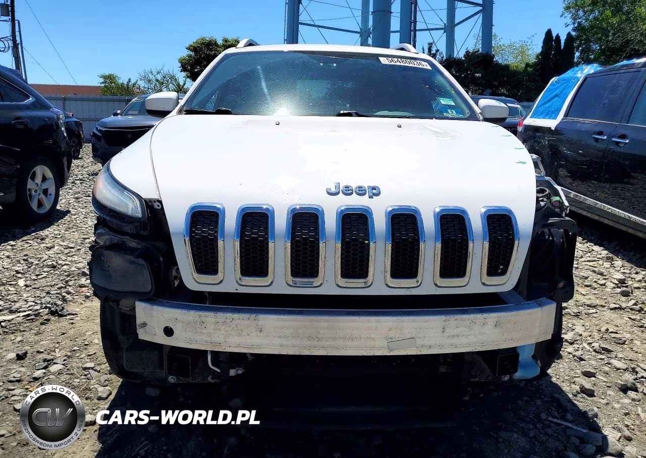 2014 Jeep Cherokee Latitude VIN:1C4PJMCS2EW286731 - 5