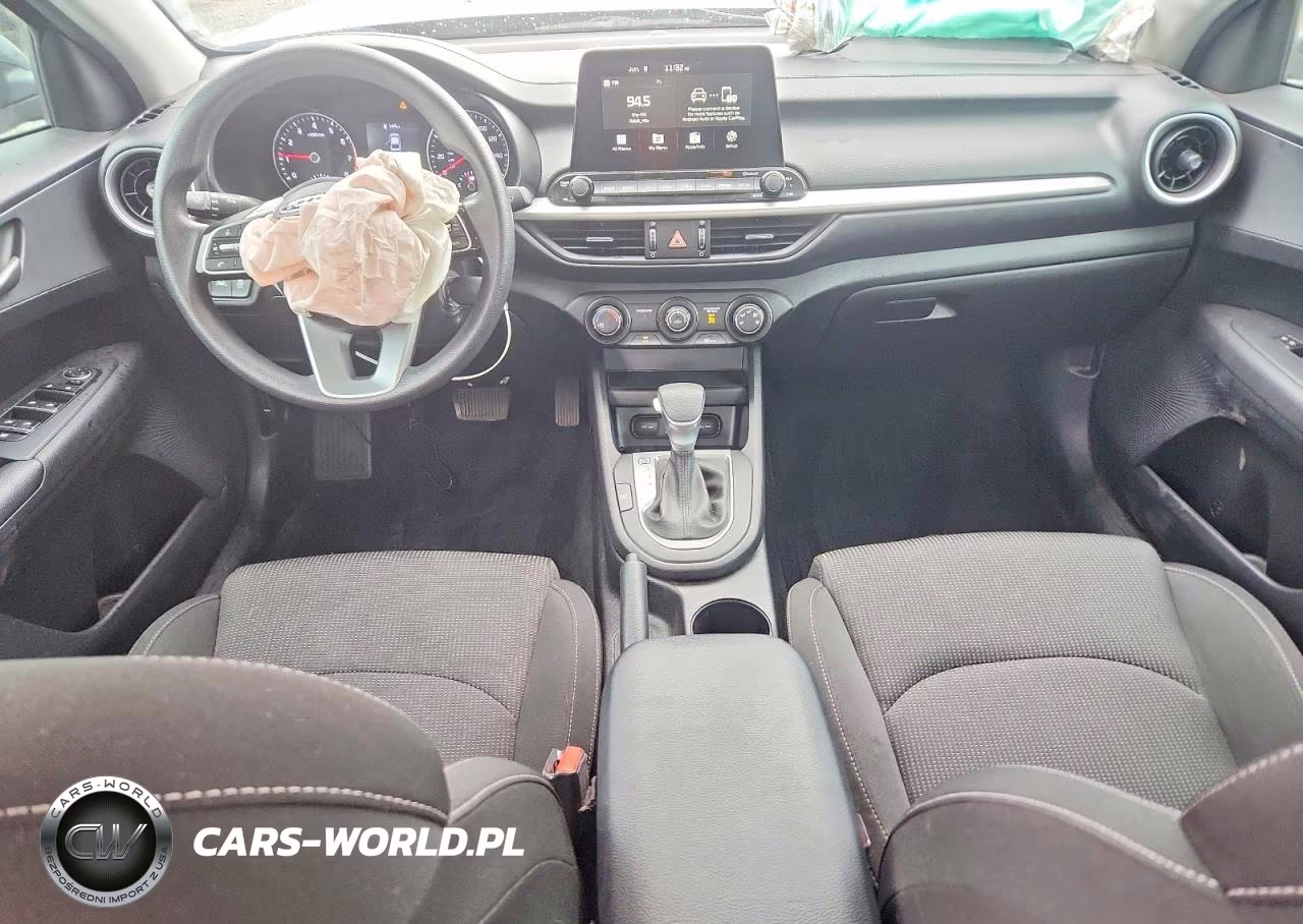 2021 Kia Forte Lxs VIN:3KPF24AD1ME355057 - 8