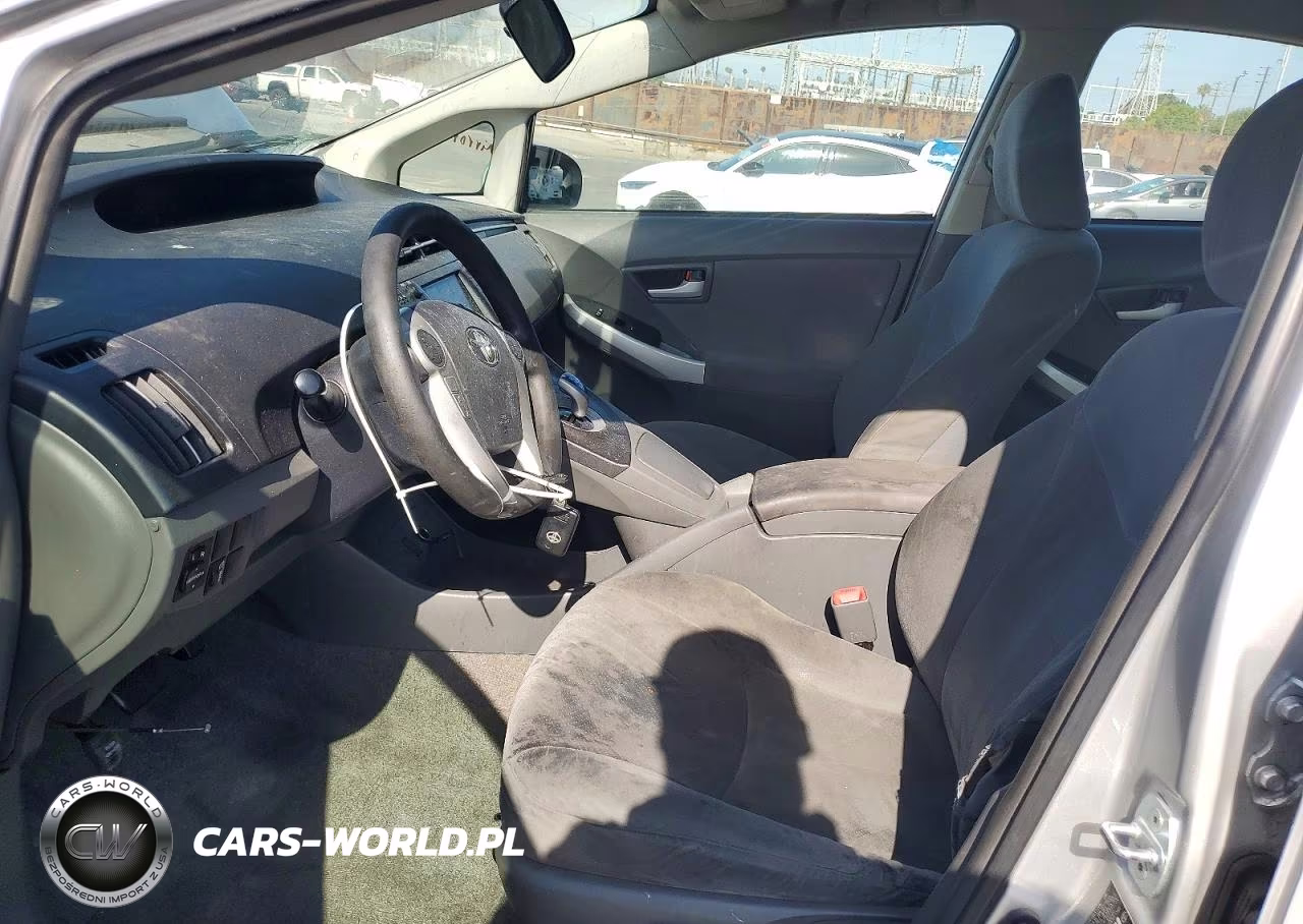 2011 Toyota Prius Three VIN:JTDKN3DU6B1414843 - 7