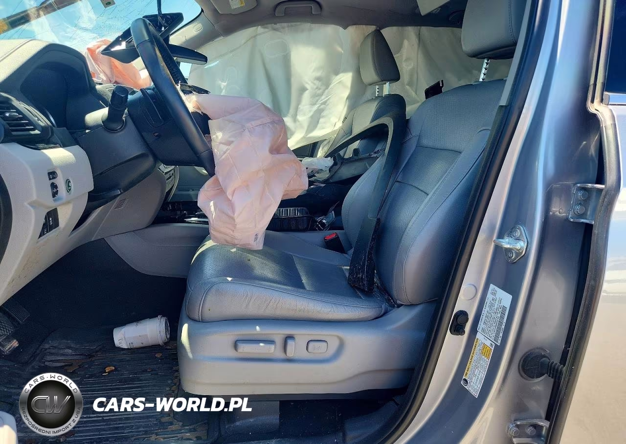 2021 Honda Pilot Elite VIN:5FNYF6H06MB057335 - 7