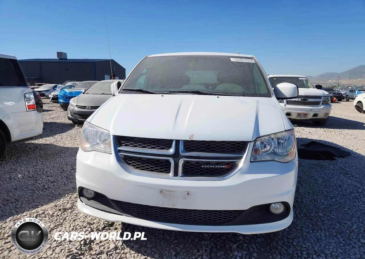 2017 Dodge Grand Caravan Sxt VIN:2C4RDGCG2HR790724 - 5