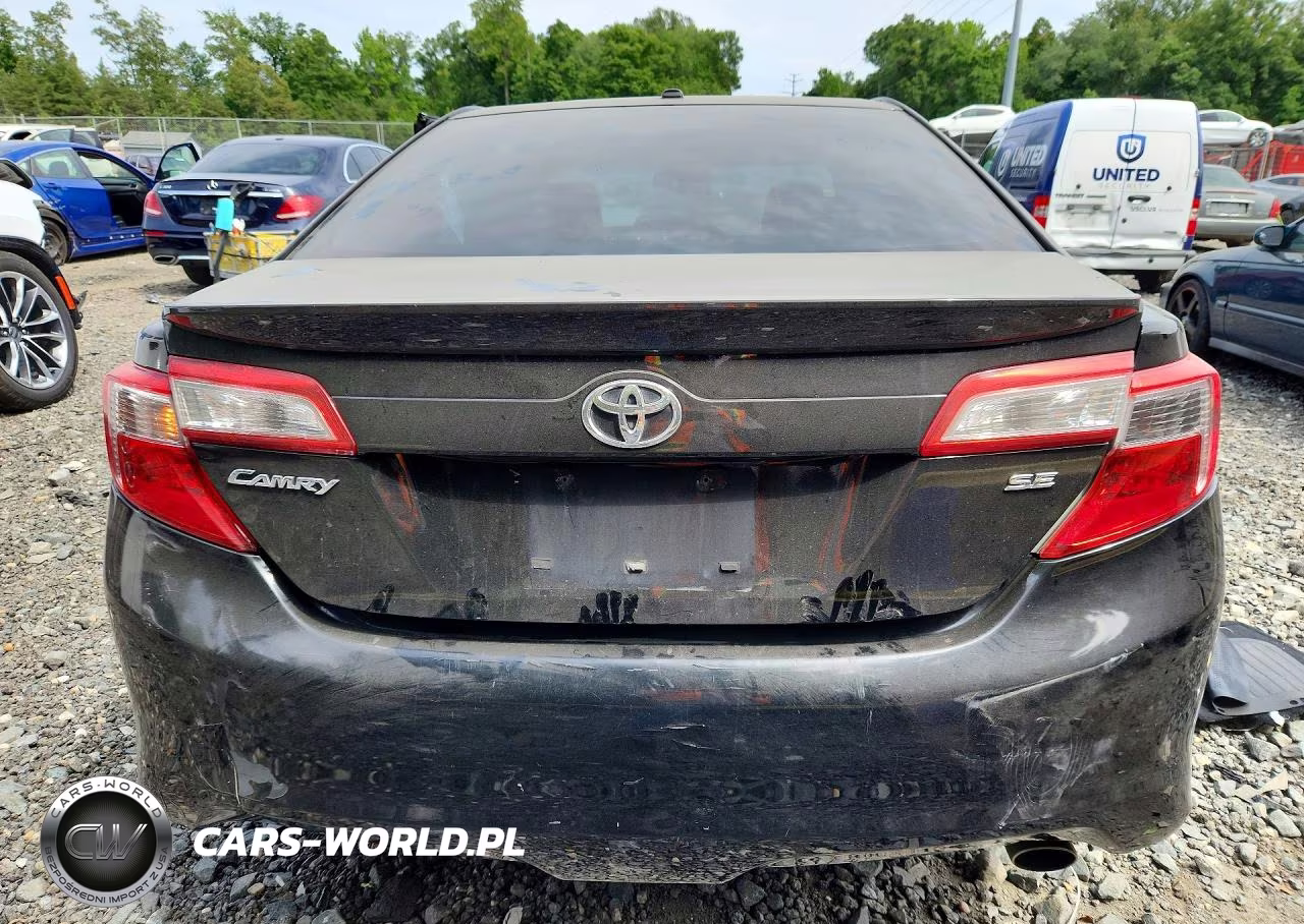 2014 Toyota Camry Se VIN:4T1BF1FK7EU305075 - 6