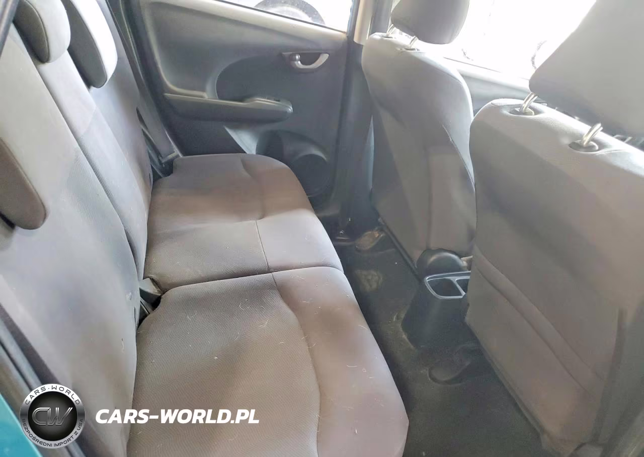 2012 Honda Fit VIN:JHMGE8G30CC003870 - 10