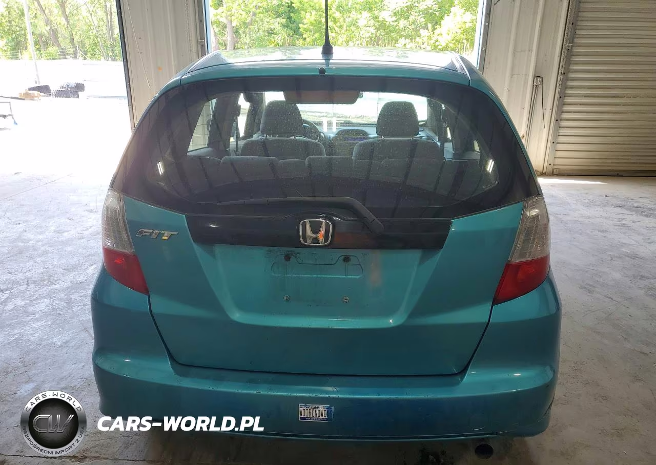 2012 Honda Fit VIN:JHMGE8G30CC003870 - 6