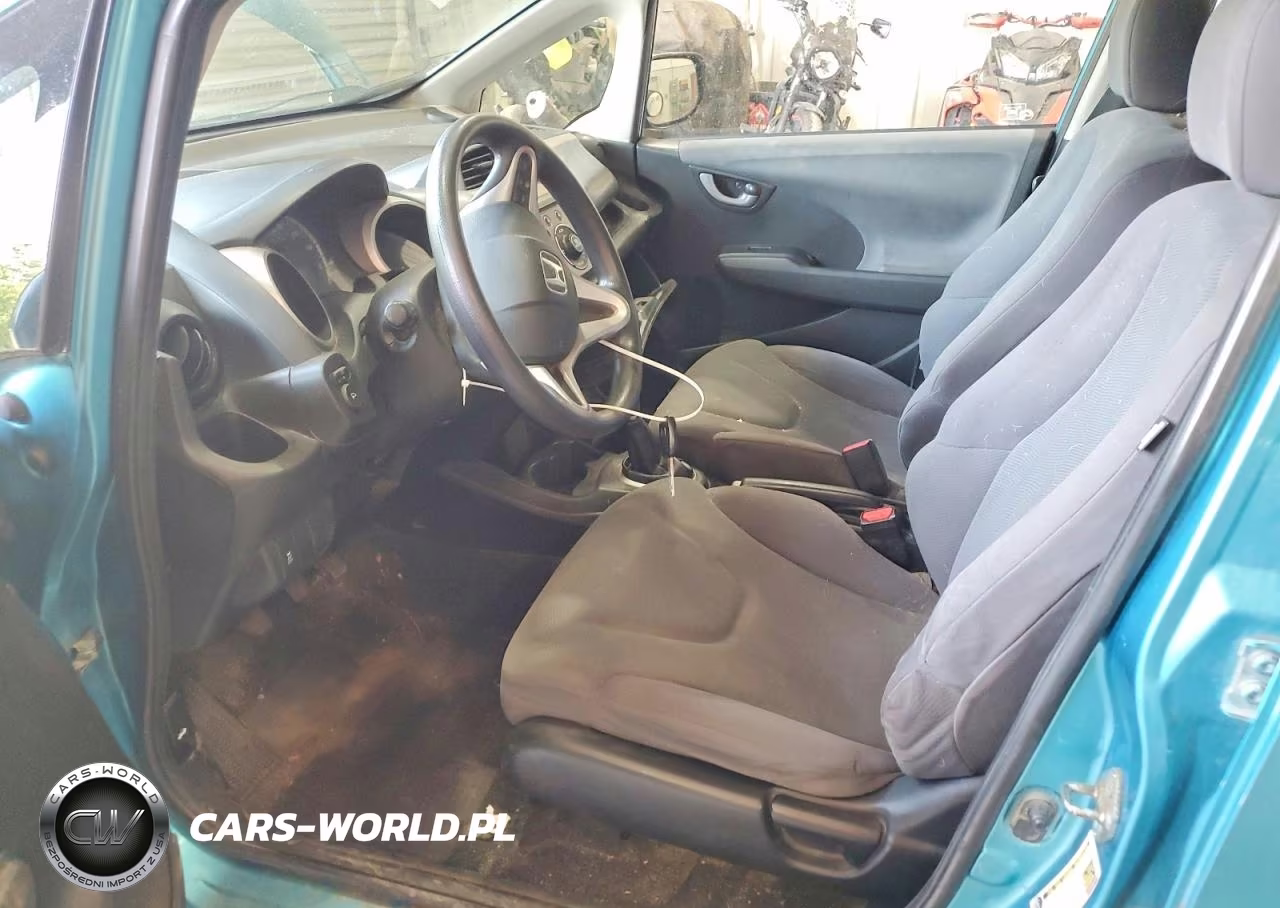 2012 Honda Fit VIN:JHMGE8G30CC003870 - 7